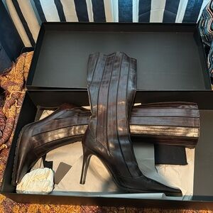 Beautiful Giuseppe Zanotti Brown Boots